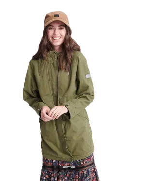 Adventurer Parka Jacket in Capulet Olive