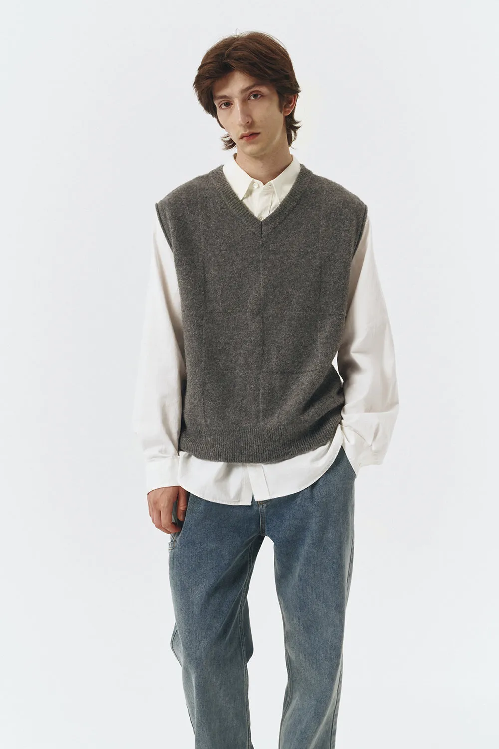 DIVIDE V-NECK WOOL VEST